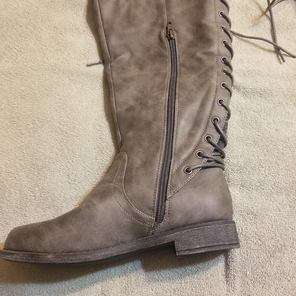 Just Fab Riding Boots size 5.5 - Picture 4 of 8